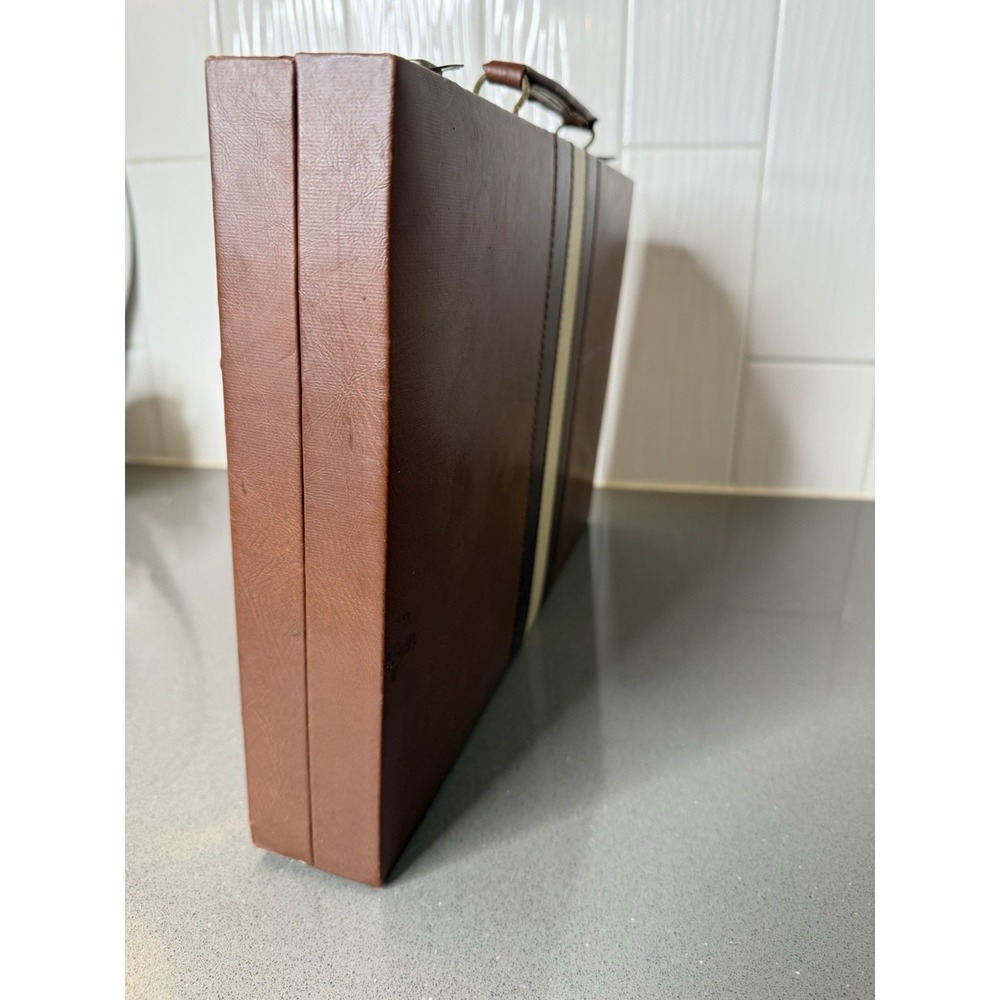 Vintage Backgammon GAME Brown Faux Leather Briefcase Racing Stripe COMPLETE GUC - Picture 4 of 16